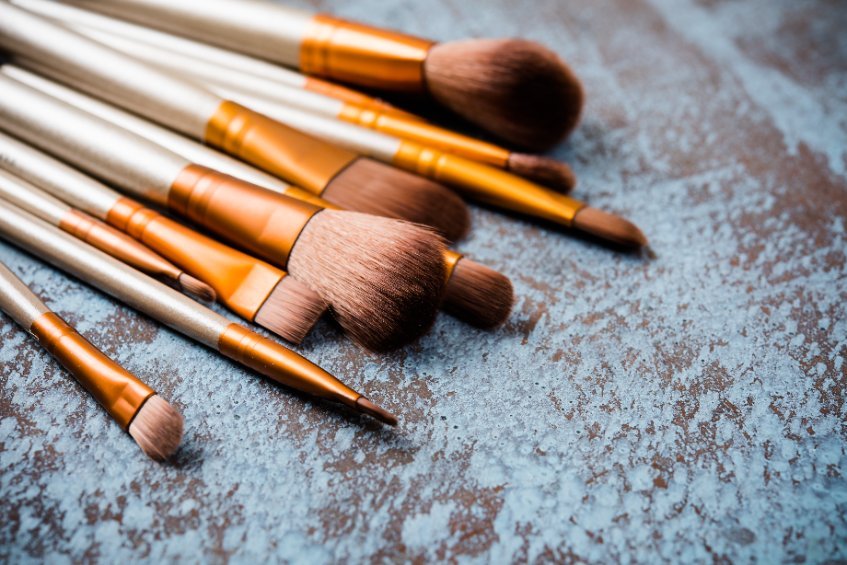 Brow Pinsel - lishmaker.com